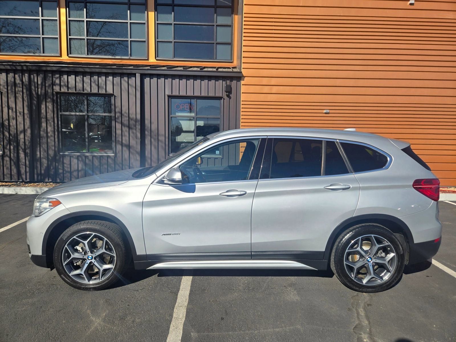 2017 BMW X1 xDrive28i