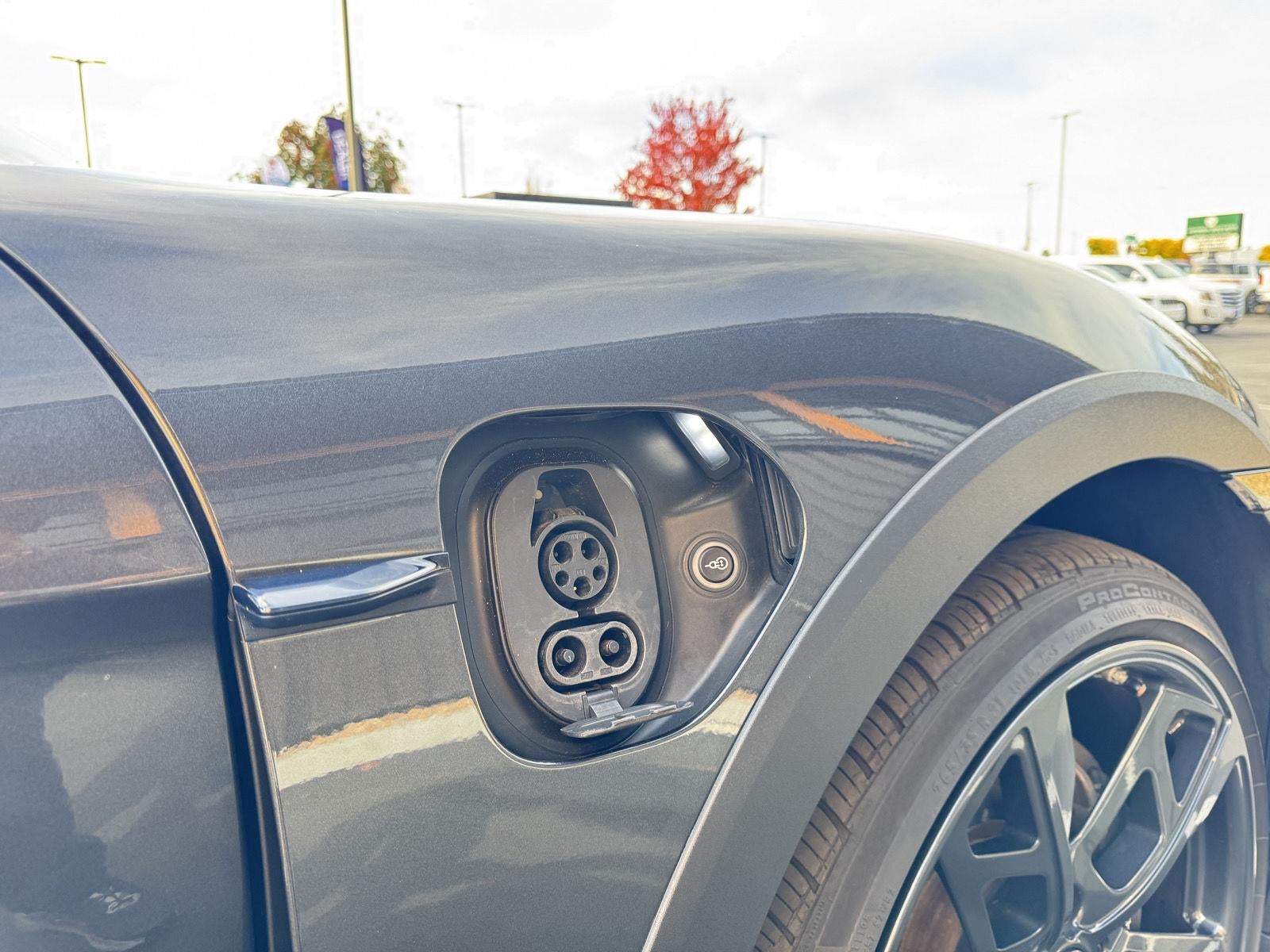 2022 Porsche Taycan 4 Bend OR | Auto Kings WP0BA2Y16NSA67988