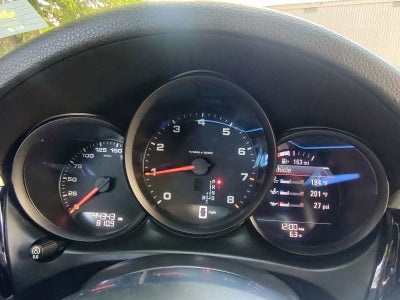 2019 Porsche Macan Base