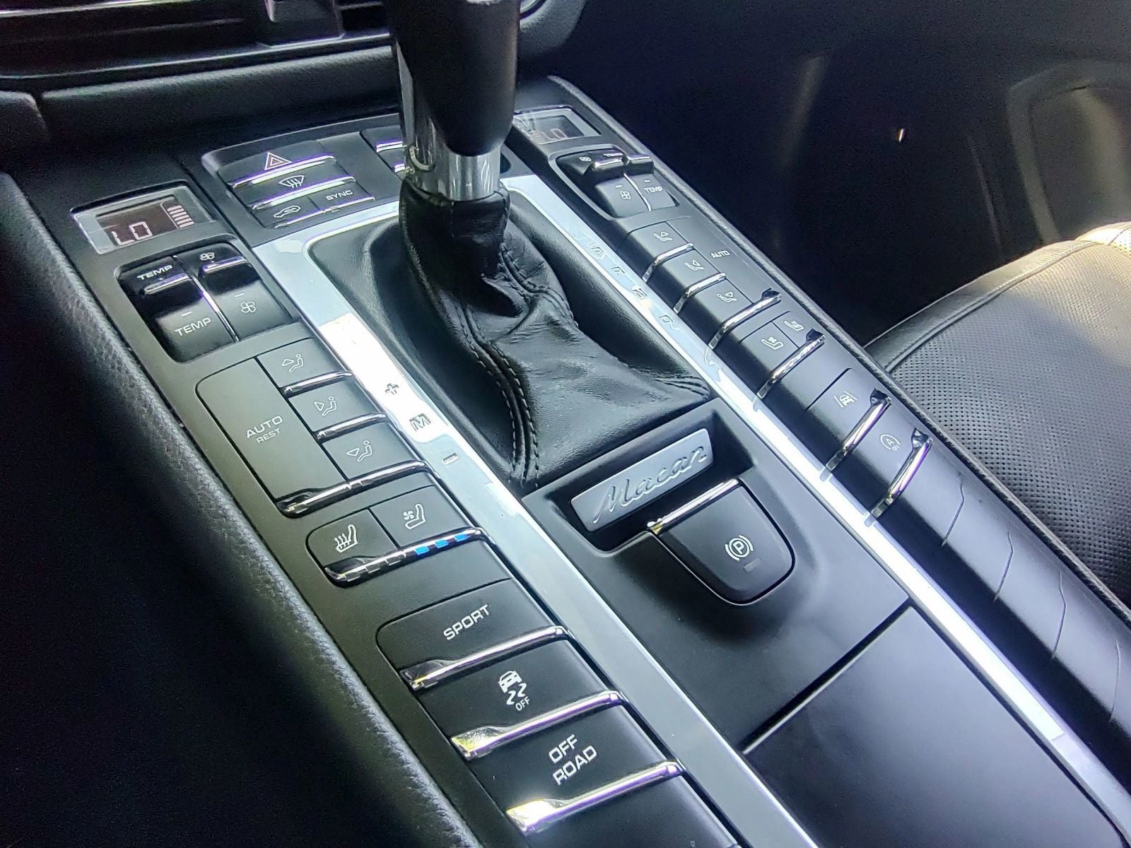 2019 Porsche Macan Base