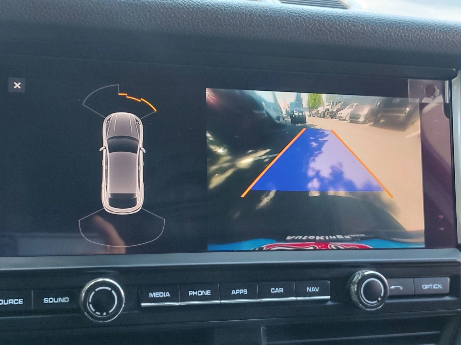 2019 Porsche Macan Base