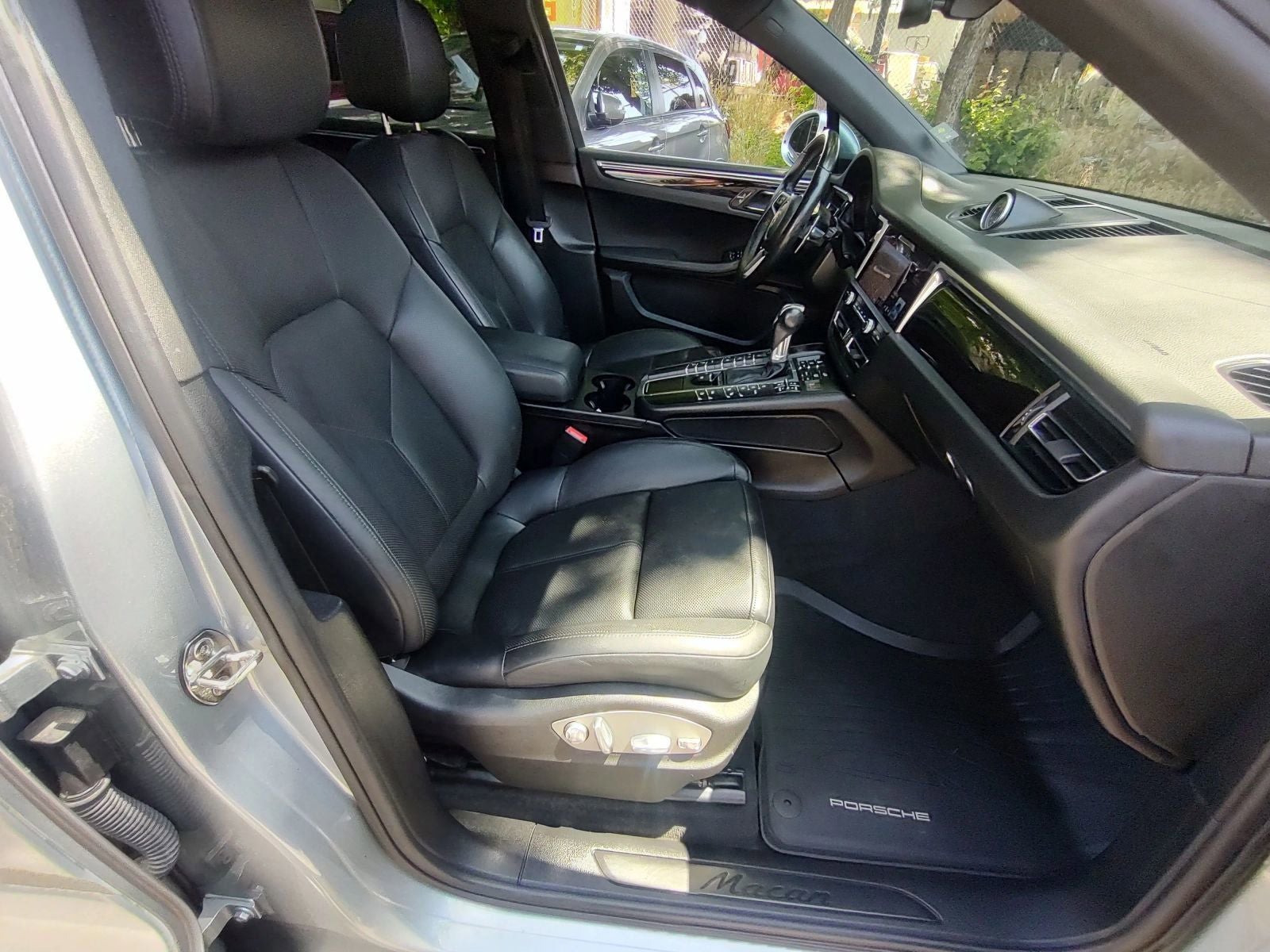 2019 Porsche Macan Base