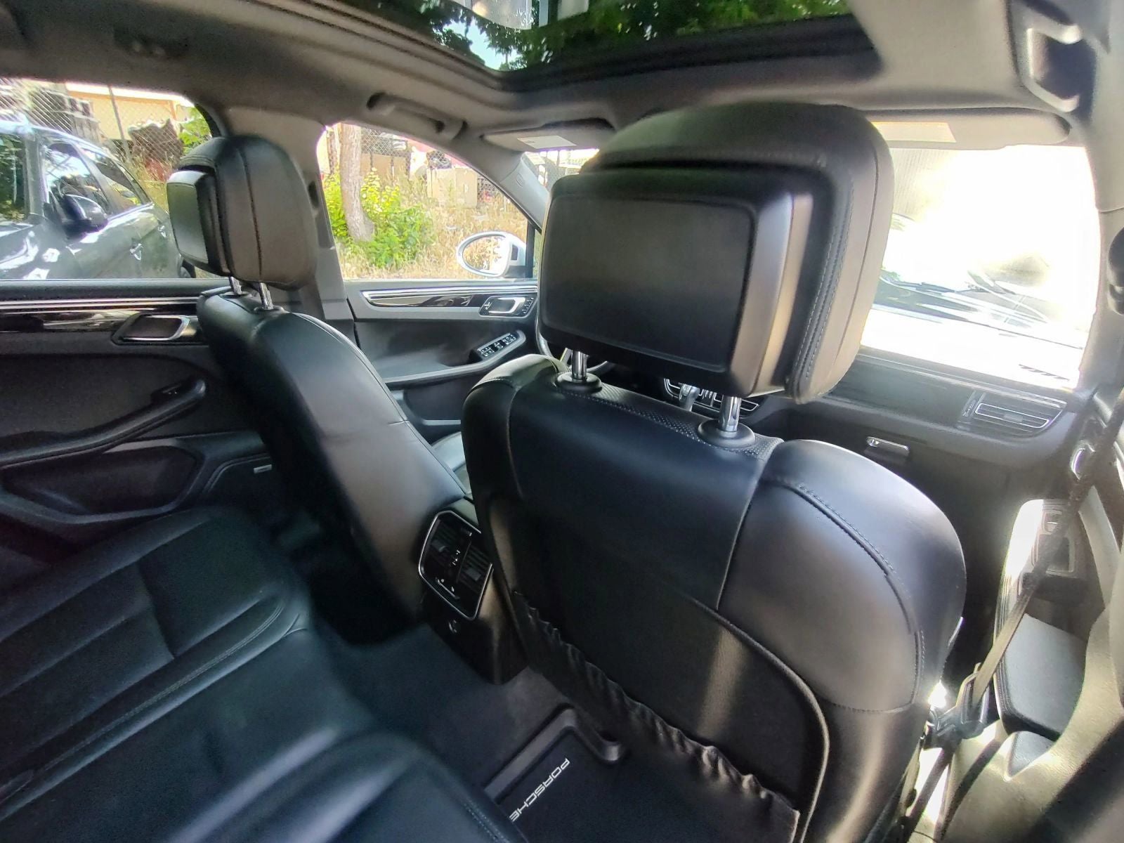 2019 Porsche Macan Base