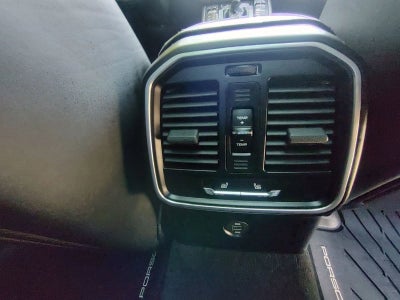 2019 Porsche Macan Base