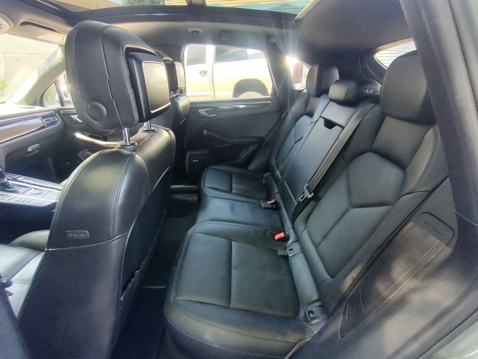 2019 Porsche Macan Base