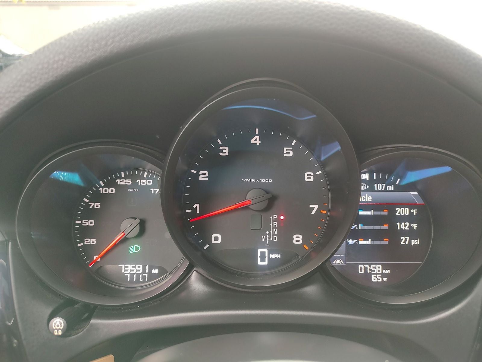 2018 Porsche Macan Sport Edition