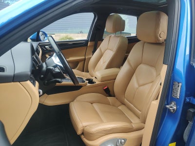 2018 Porsche Macan Sport Edition