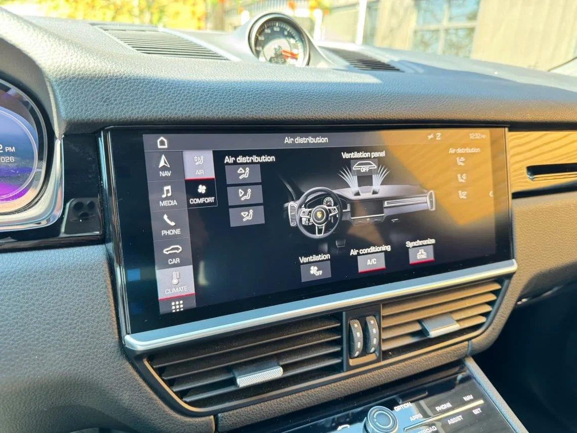 2019 Porsche Cayenne Sport Utility 4D