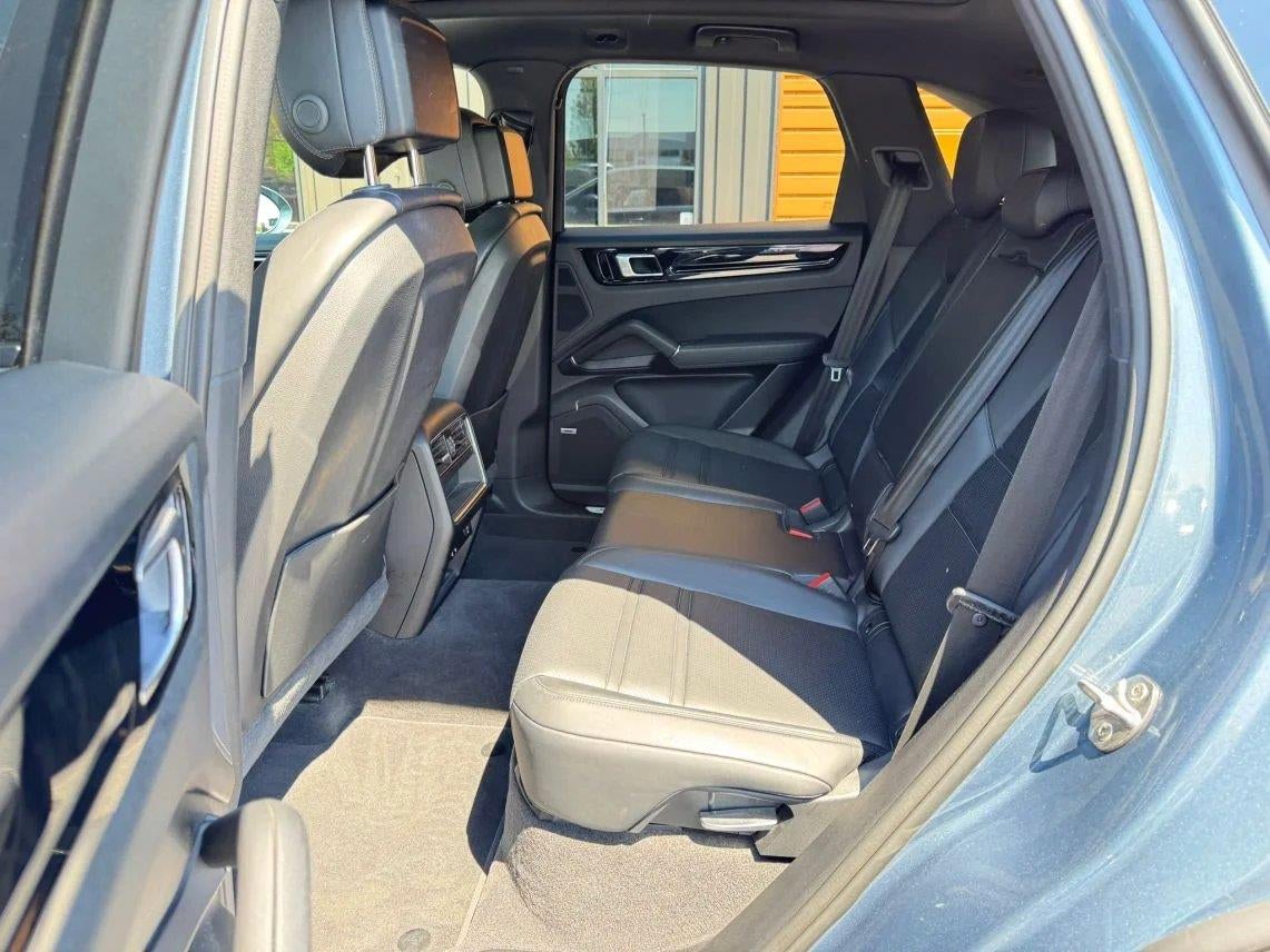 2019 Porsche Cayenne Sport Utility 4D