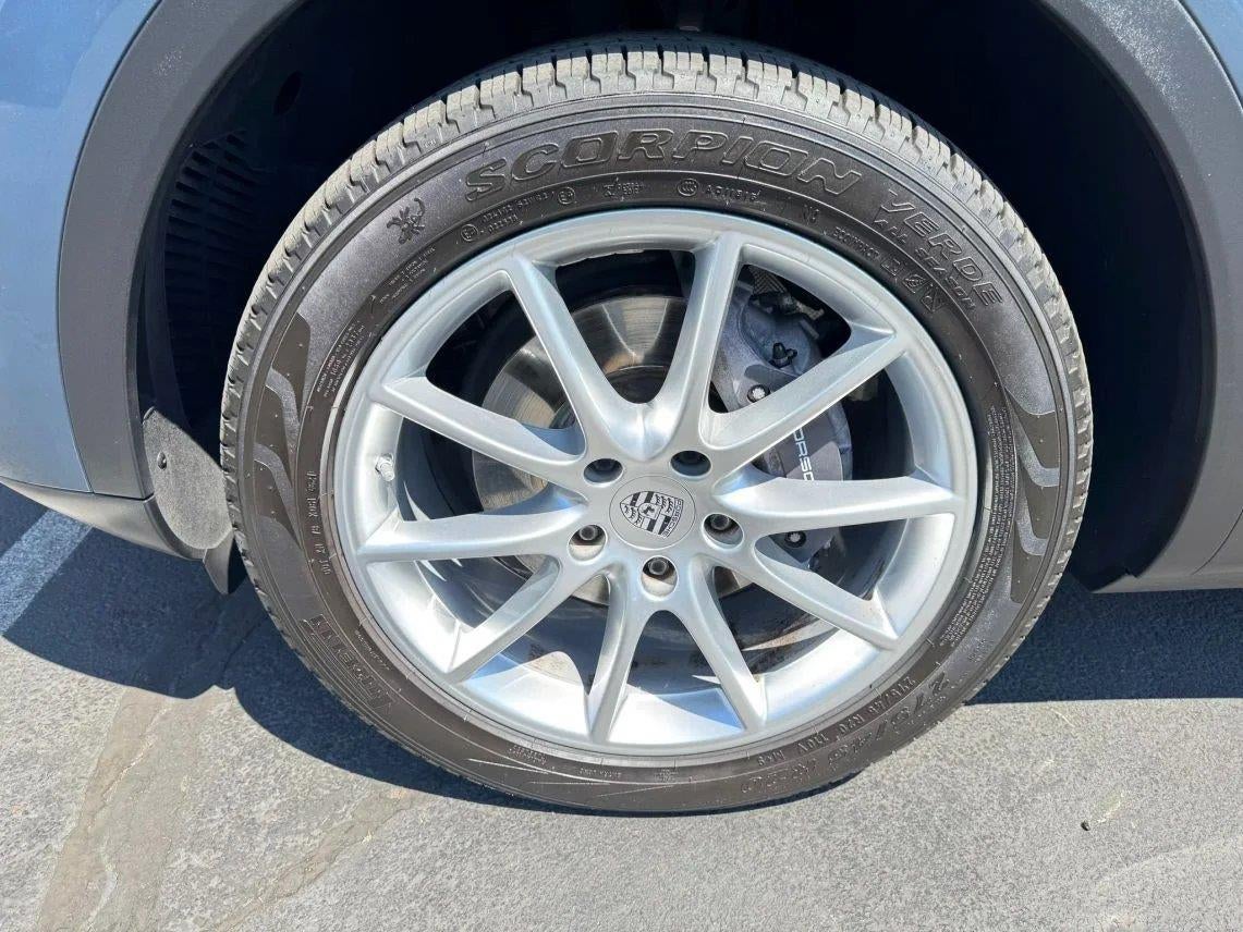 2019 Porsche Cayenne Sport Utility 4D