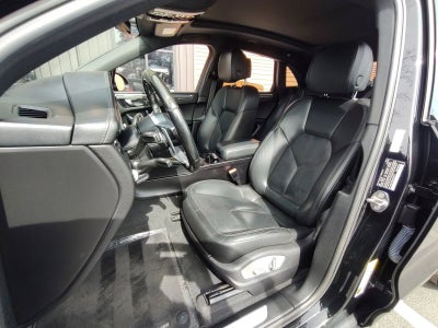 2021 Porsche Macan S