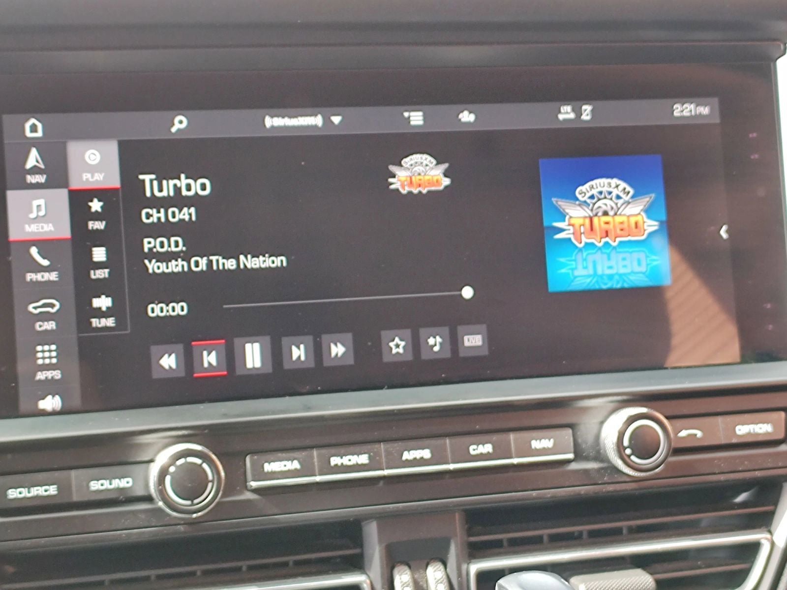 2021 Porsche Macan S