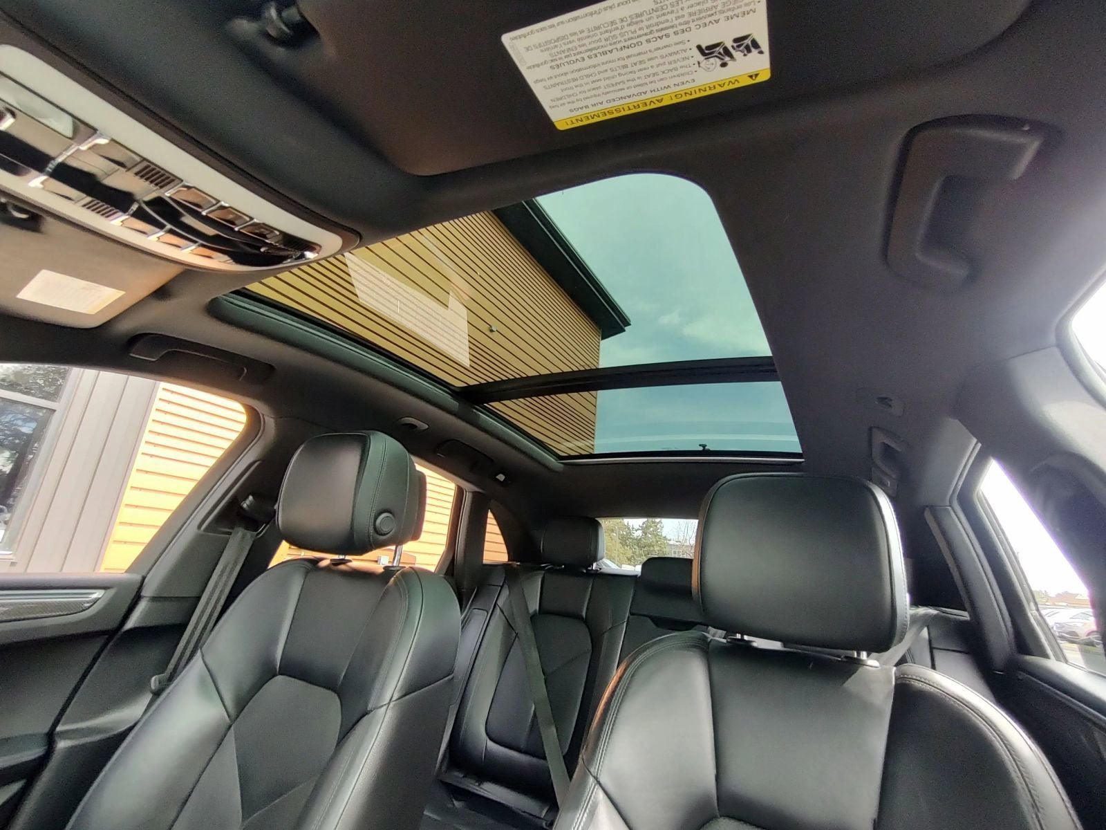 2021 Porsche Macan S