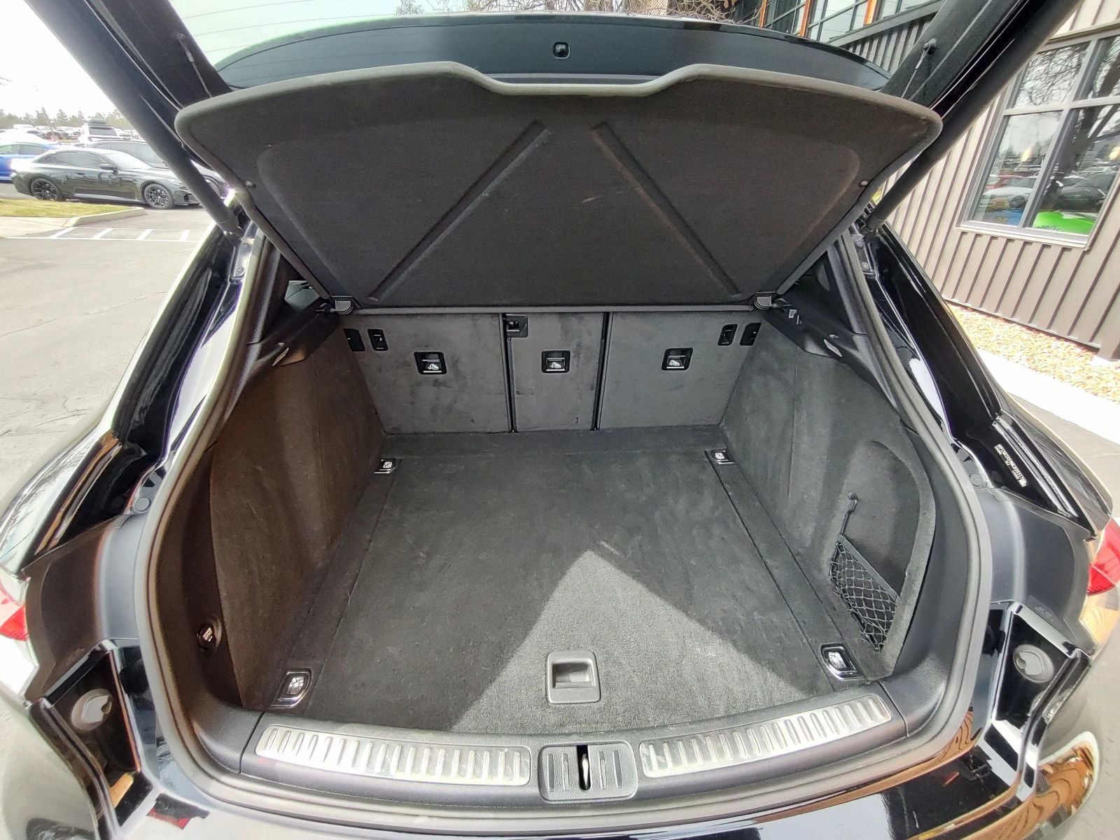 2021 Porsche Macan S