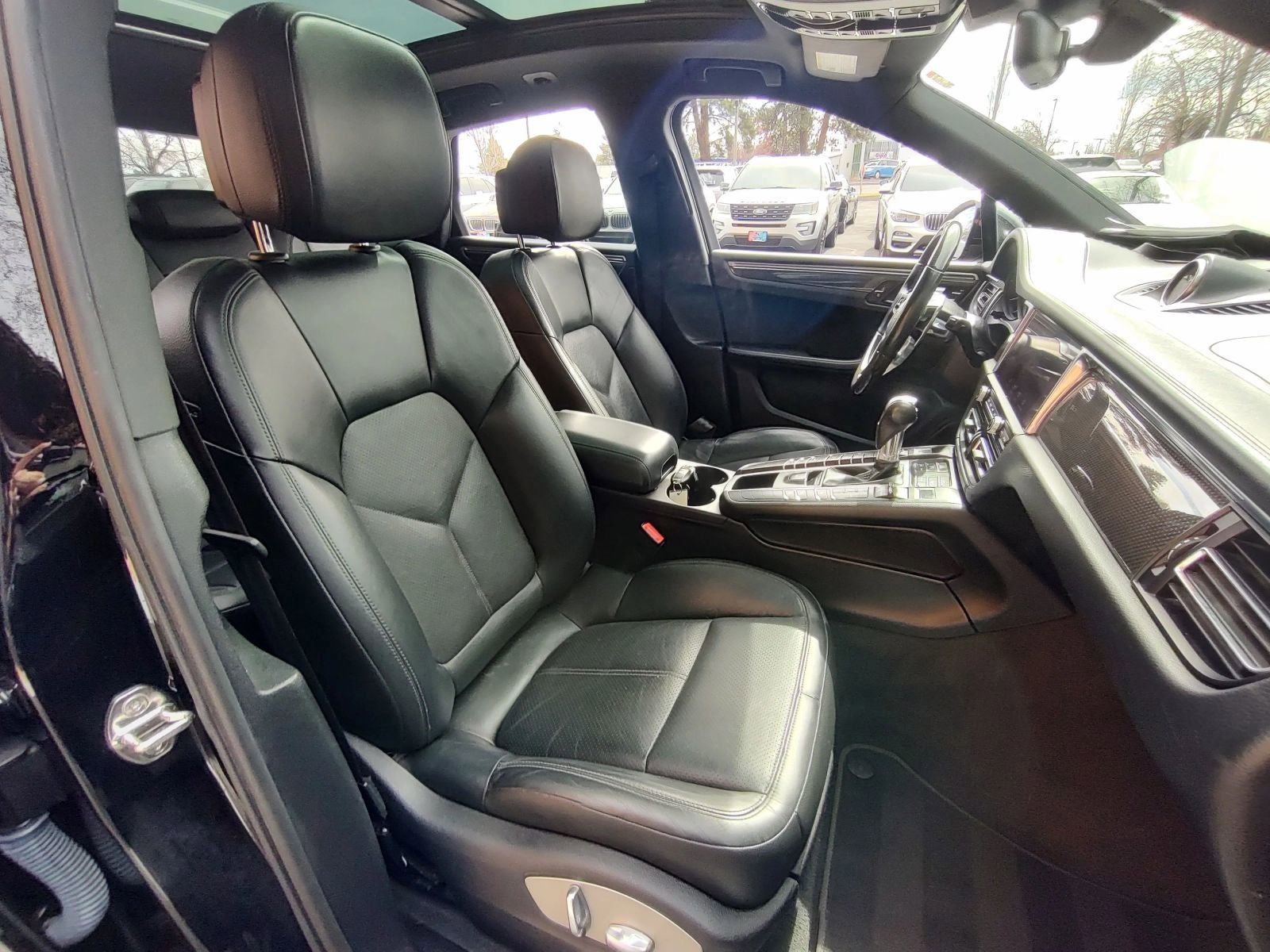 2021 Porsche Macan S