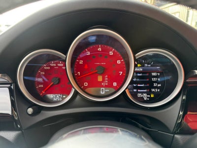 2018 Porsche Macan S