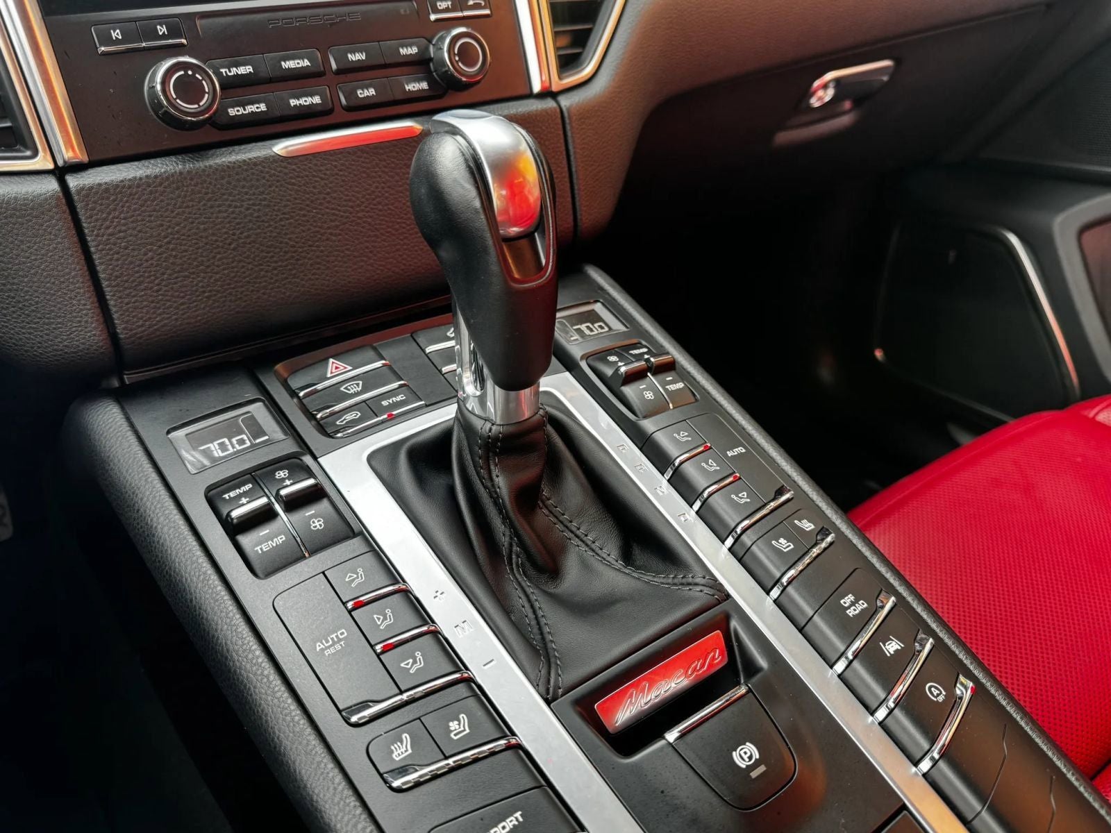 2018 Porsche Macan S