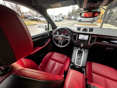 2018 Porsche Macan S