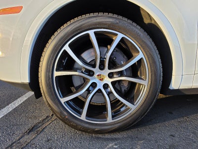2022 Porsche Cayenne Sport Utility 4D