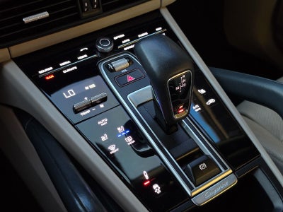 2022 Porsche Cayenne Sport Utility 4D