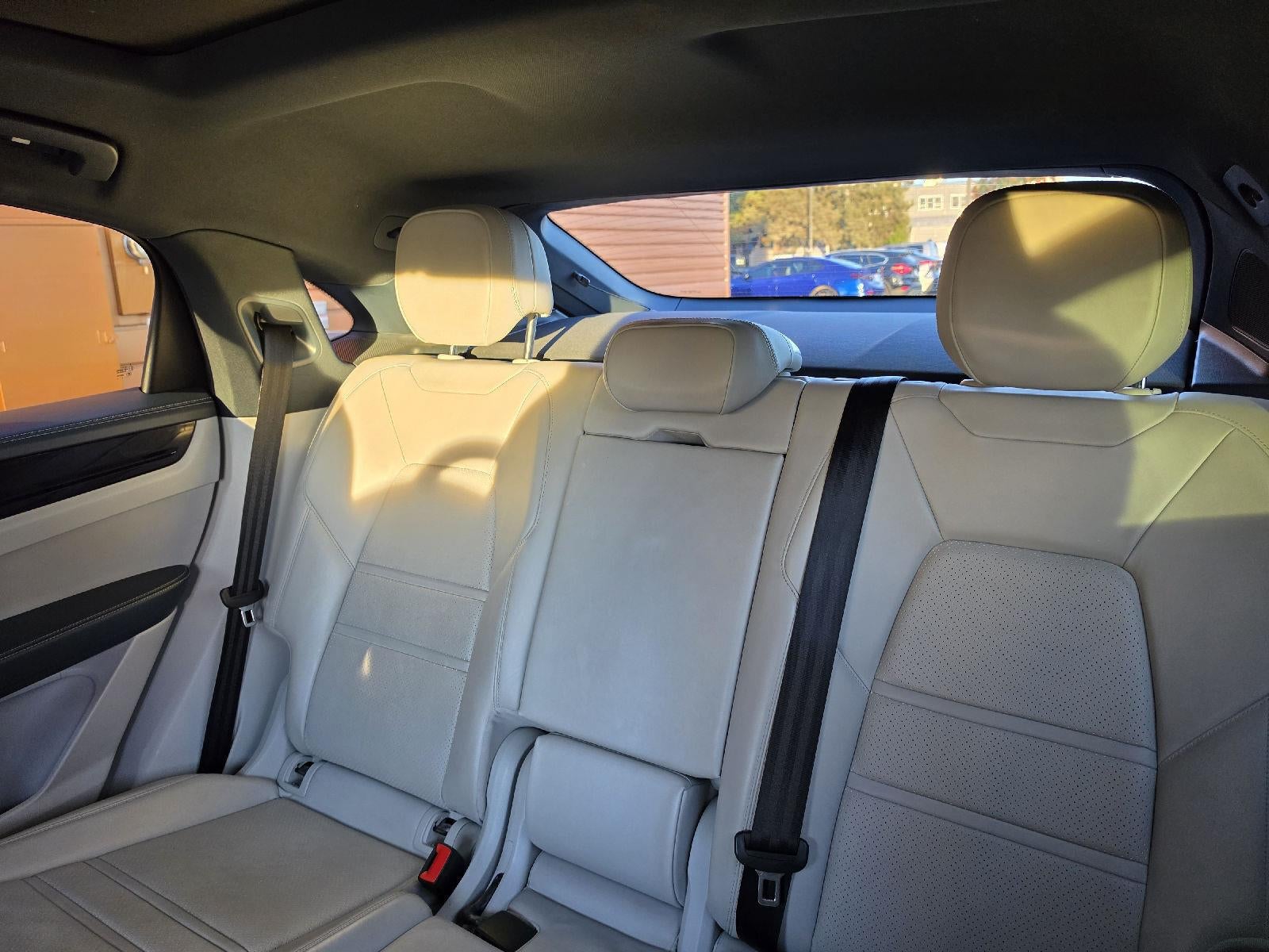 2022 Porsche Cayenne Sport Utility 4D