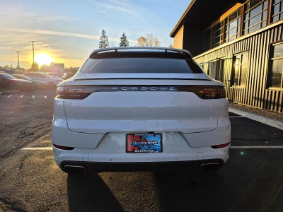 2022 Porsche Cayenne Sport Utility 4D