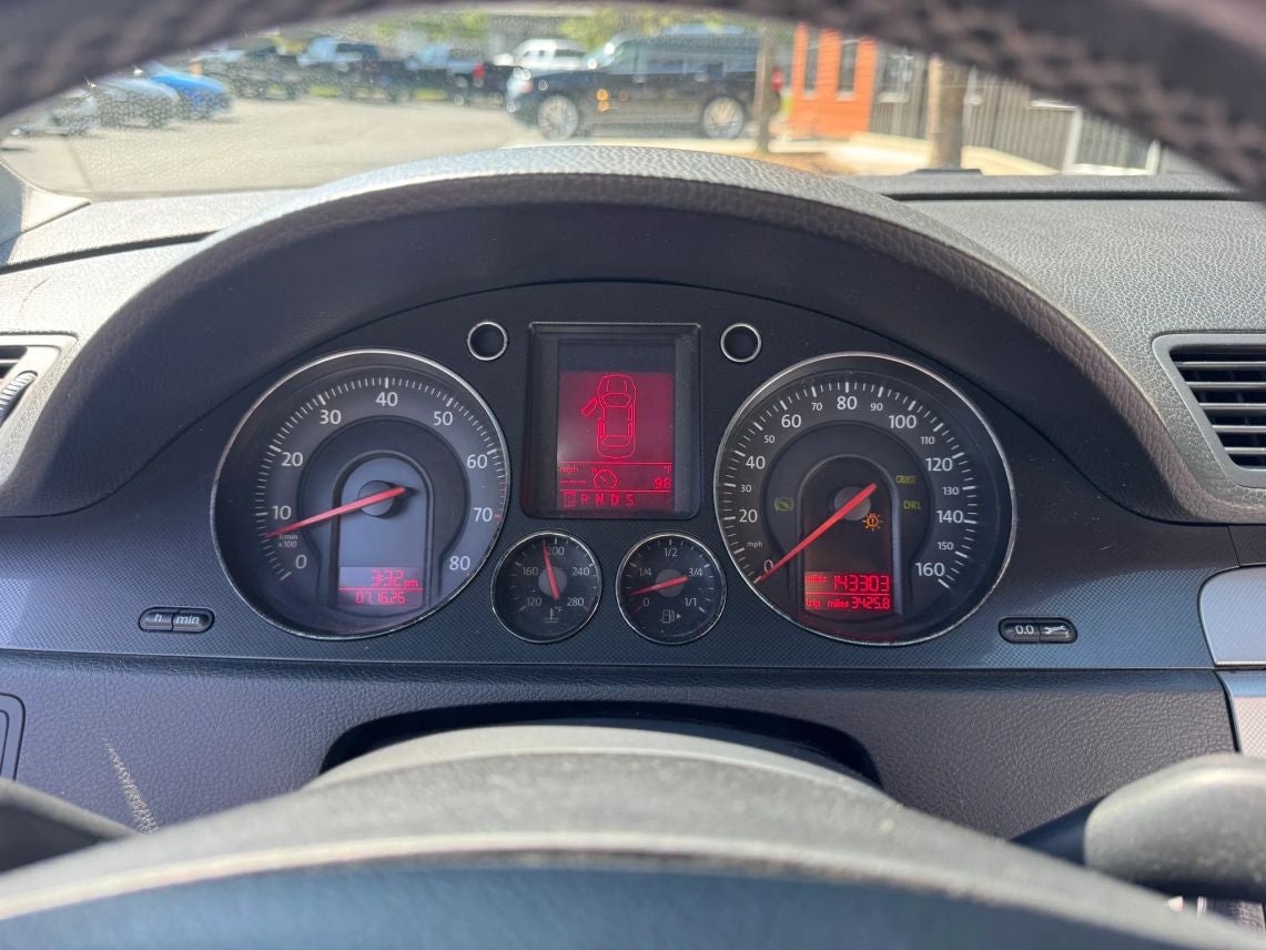 0 Volkswagen Passat 2.0T