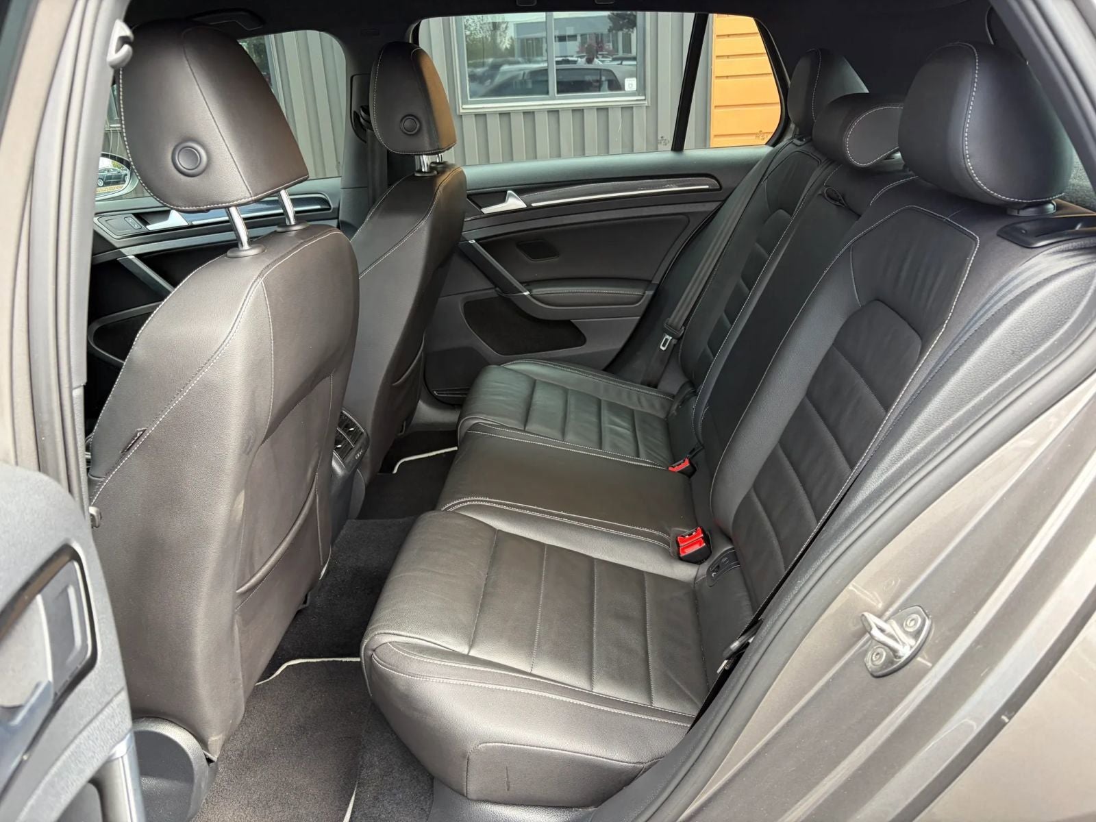 2016 Volkswagen Golf R DCC & Navigation 4Motion 4Motion
