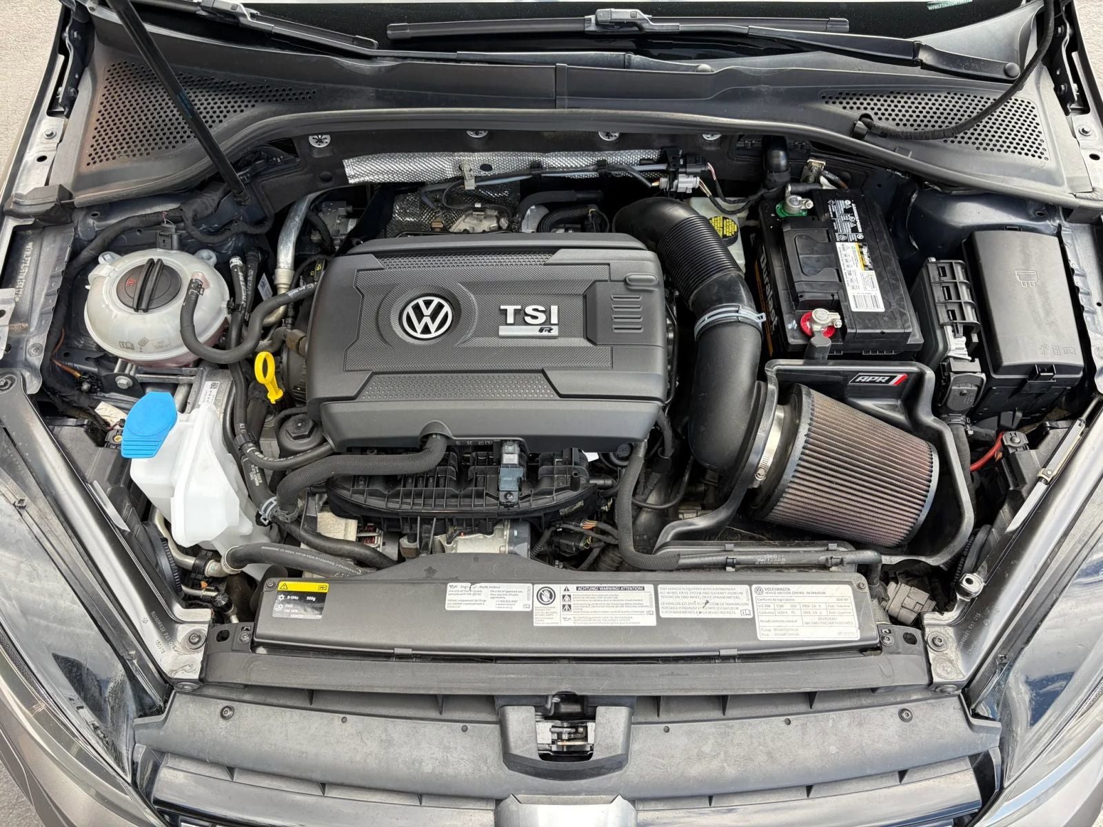 2016 Volkswagen Golf R DCC & Navigation 4Motion 4Motion