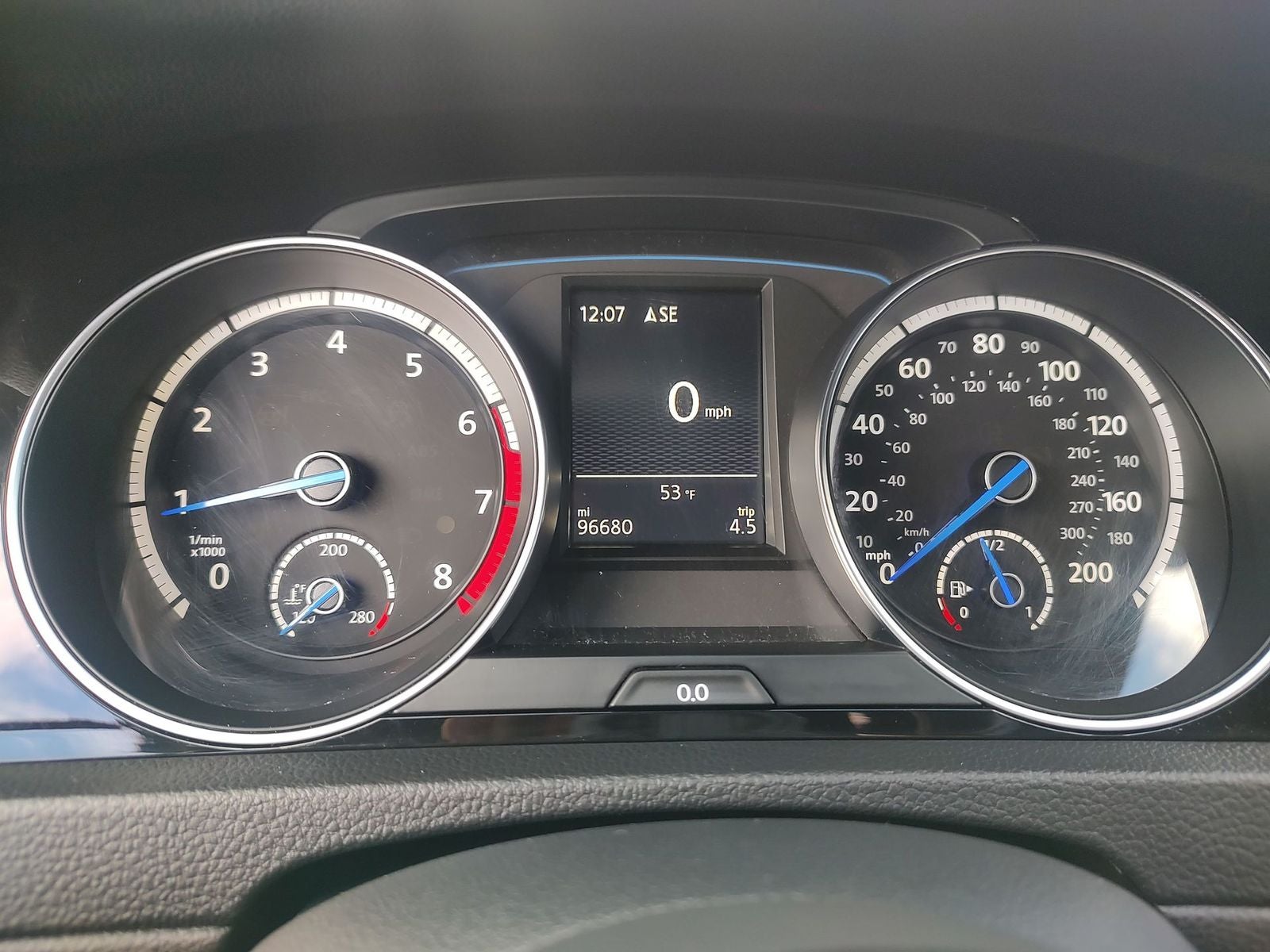 2016 Volkswagen Golf R DCC & Navigation 4Motion 4Motion