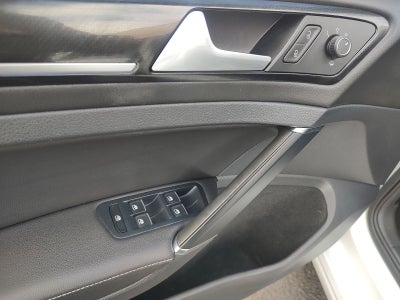 2016 Volkswagen Golf R DCC & Navigation 4Motion 4Motion