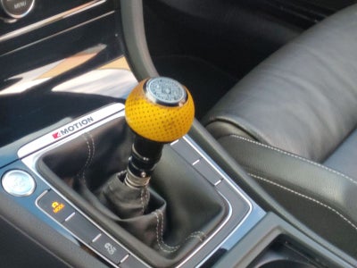 2016 Volkswagen Golf R DCC & Navigation 4Motion 4Motion