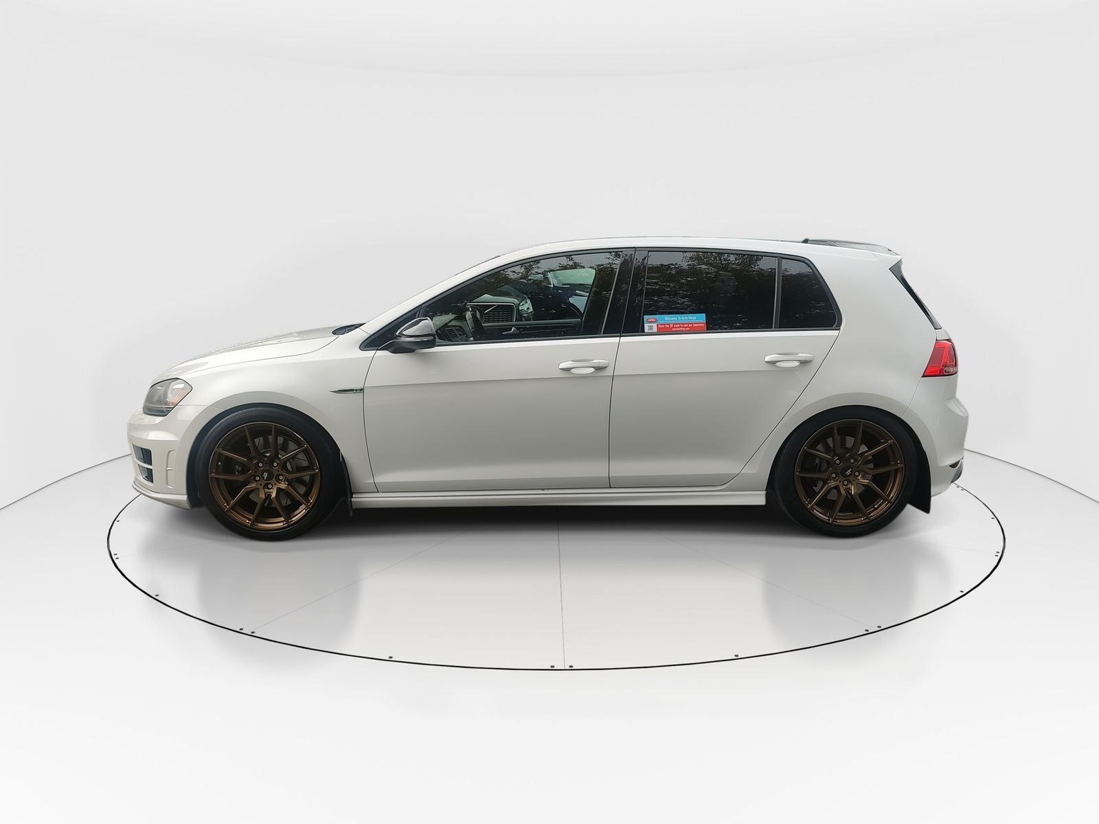 2016 Volkswagen Golf R DCC & Navigation 4Motion 4Motion
