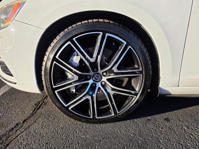 2018 Volvo V60 Polestar