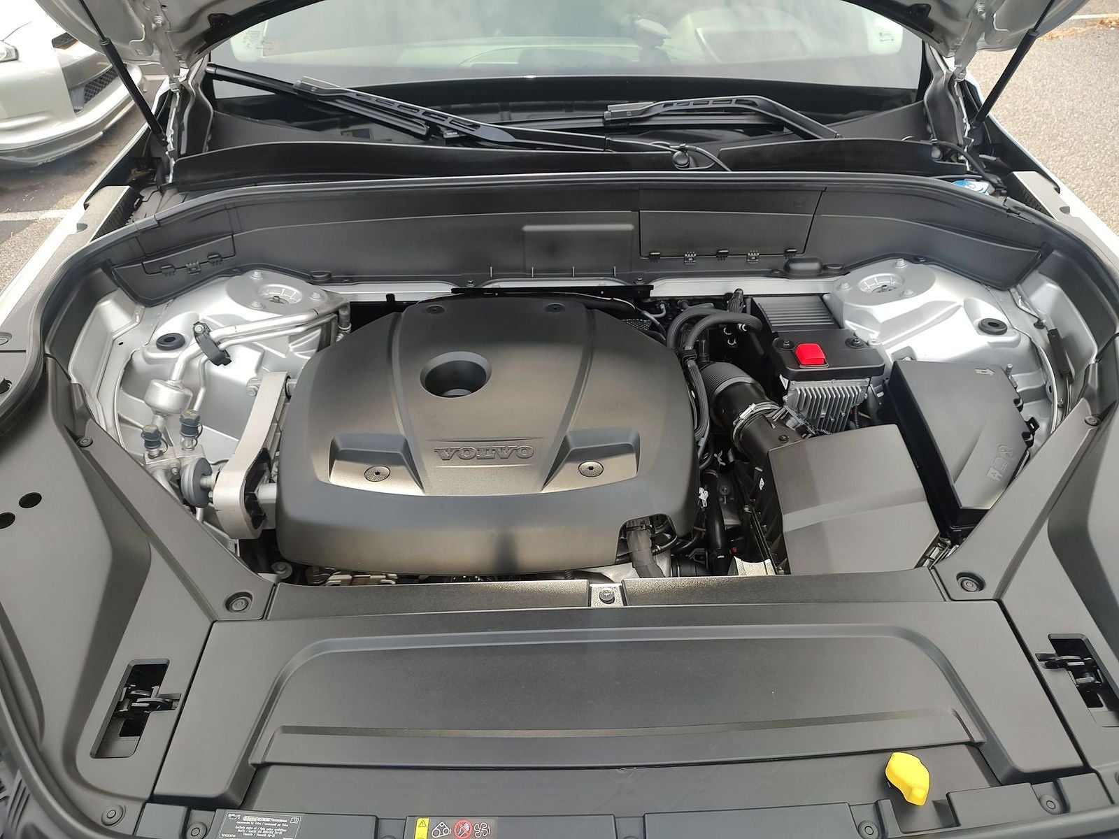 2022 Volvo XC90 T5 Momentum