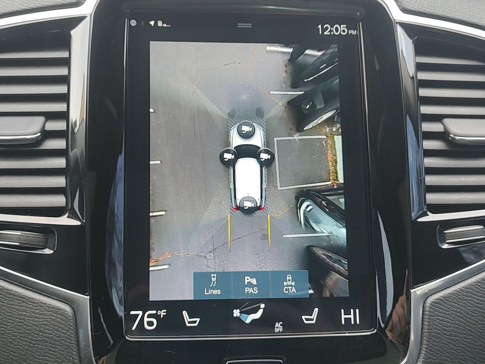 2022 Volvo XC90 T5 Momentum