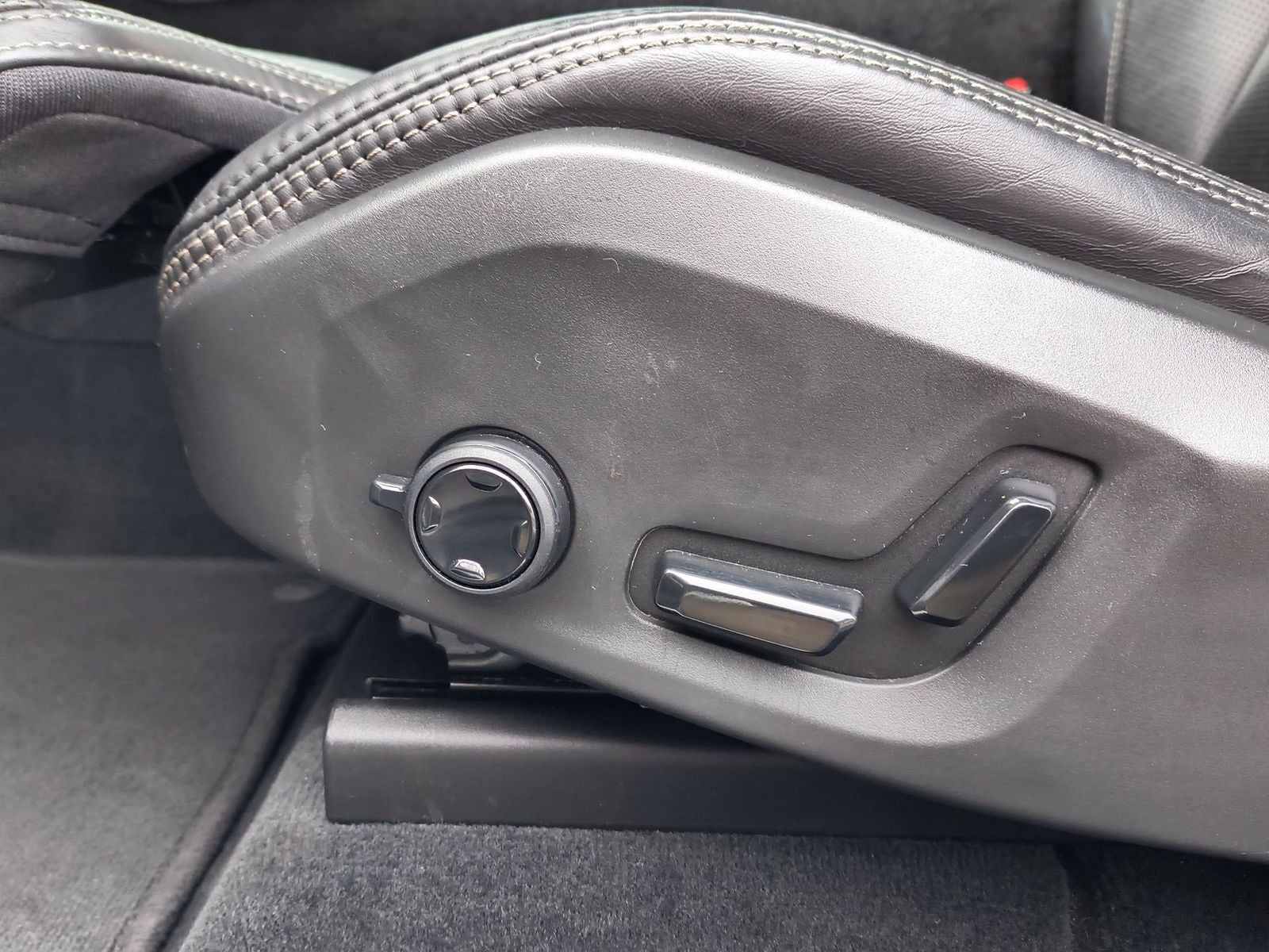 2021 Volvo XC60 T5 Inscription