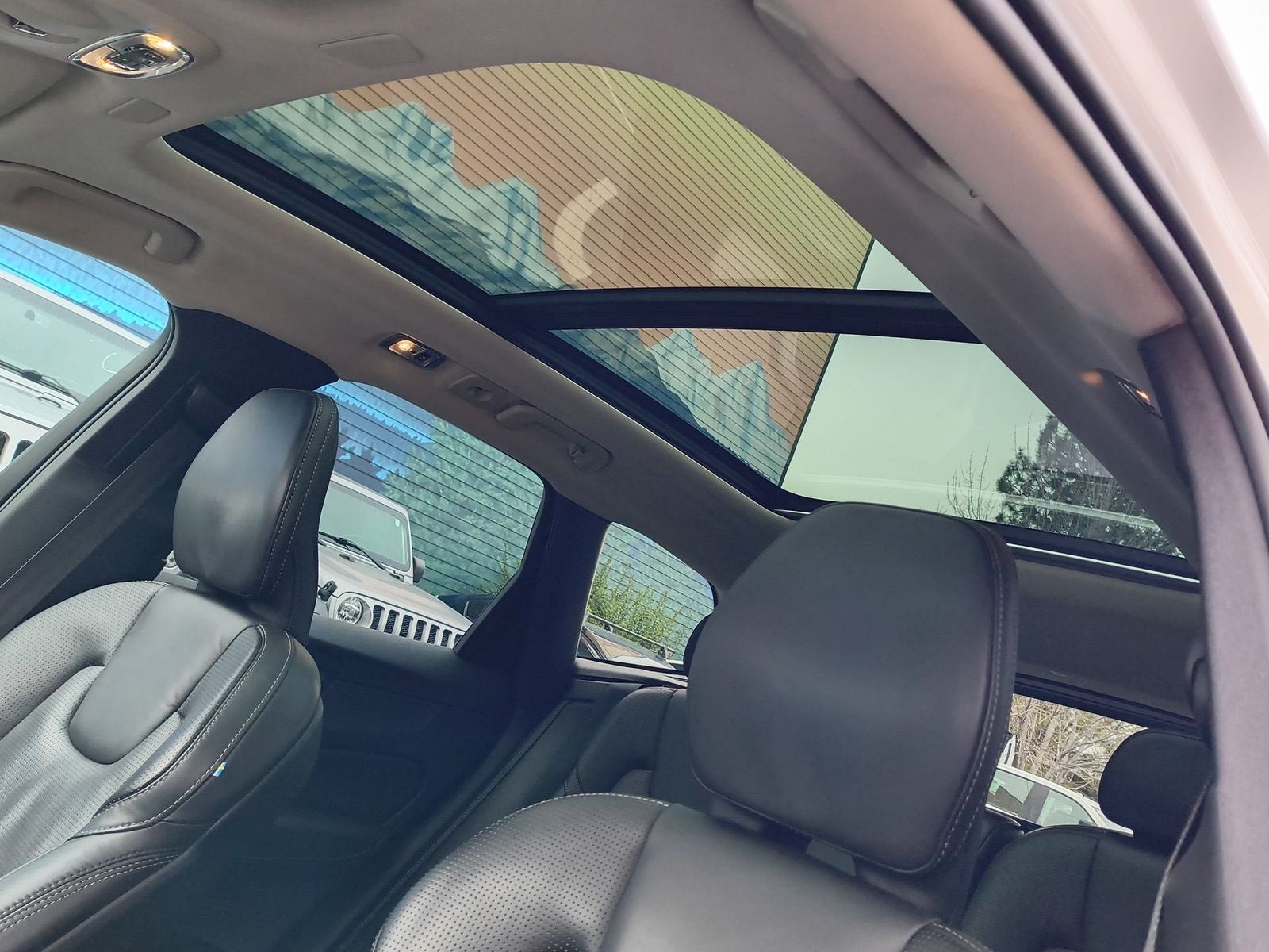 2021 Volvo XC60 T5 Inscription