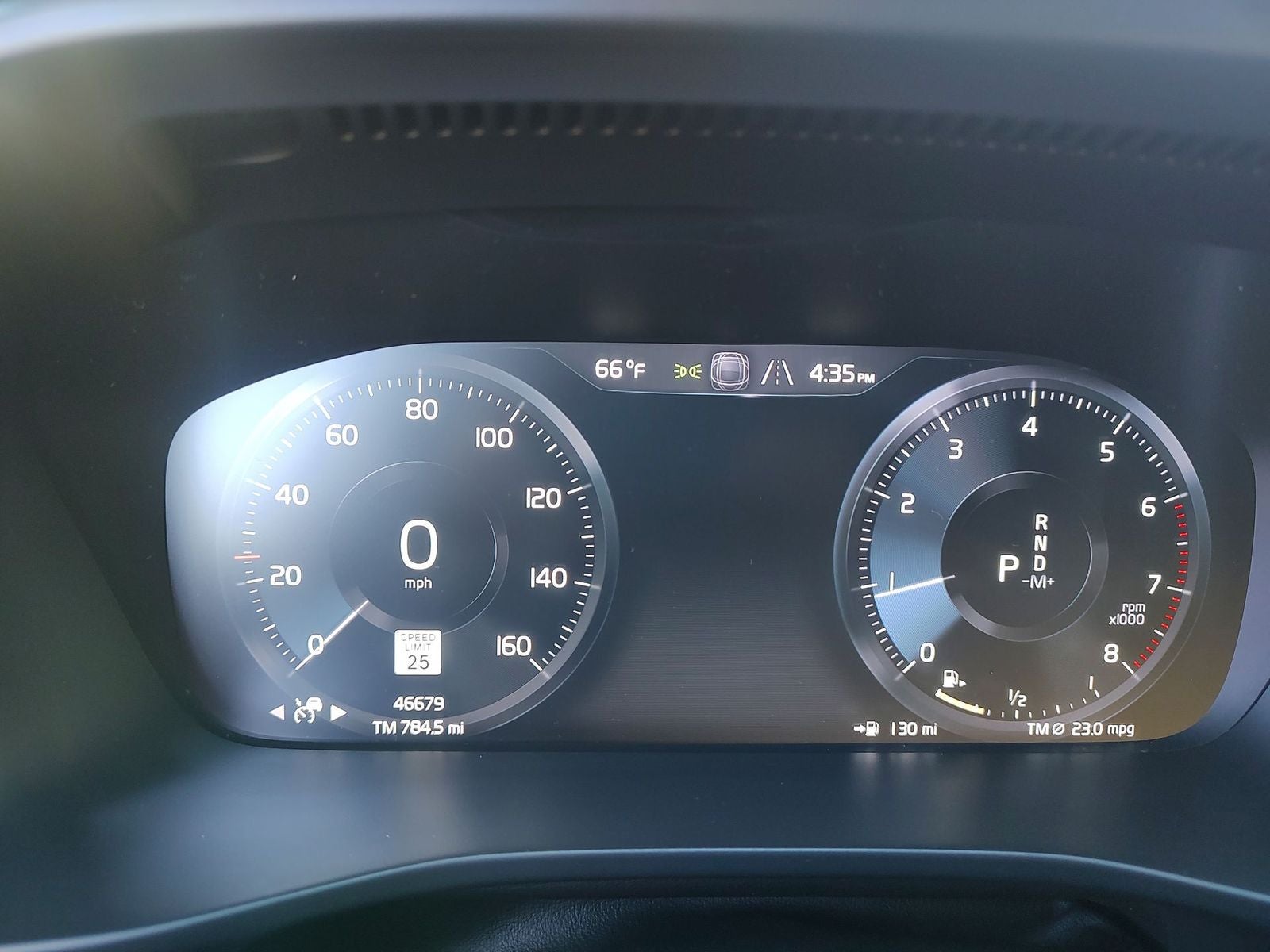 2021 Volvo XC40 Momentum