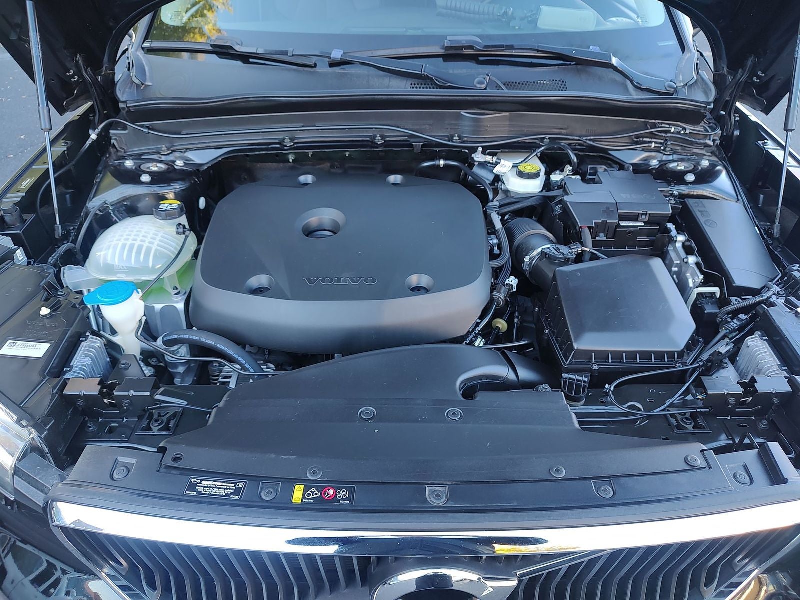 2021 Volvo XC40 Momentum