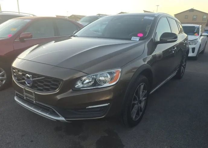 2017 Volvo V60 Cross Country T5