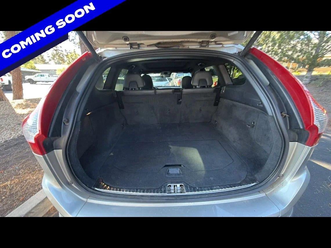 2015 Volvo Xc60 T6 Platinum Sport Utility 4D (2015.5)