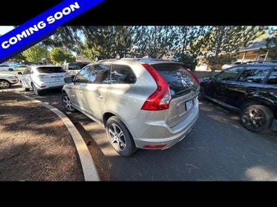 2015 Volvo Xc60 T6 Platinum Sport Utility 4D (2015.5)