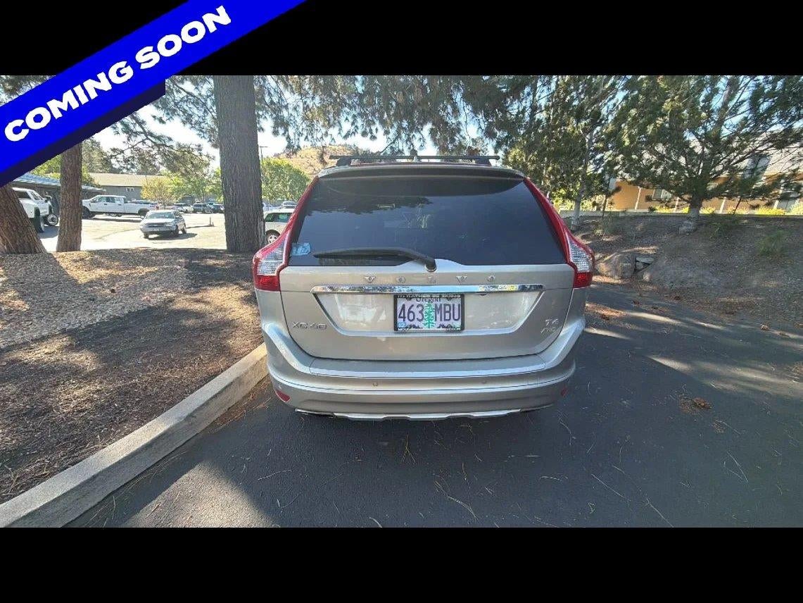 2015 Volvo Xc60 T6 Platinum Sport Utility 4D (2015.5)