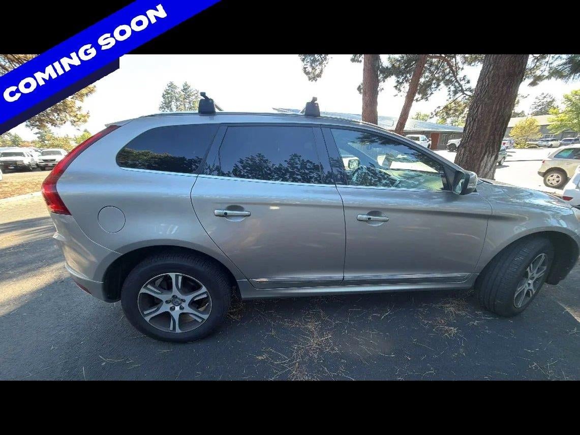 2015 Volvo Xc60 T6 Platinum Sport Utility 4D (2015.5)