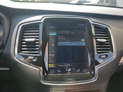 2017 Volvo XC90 T6 Momentum