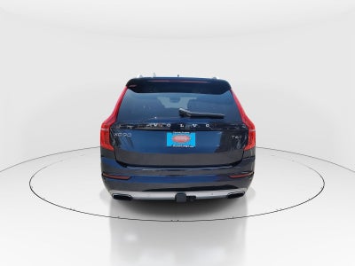 2017 Volvo XC90 T6 Momentum