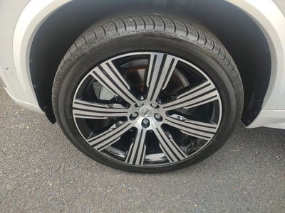 2020 Volvo XC90 T6 Inscription Sport Utility 4D