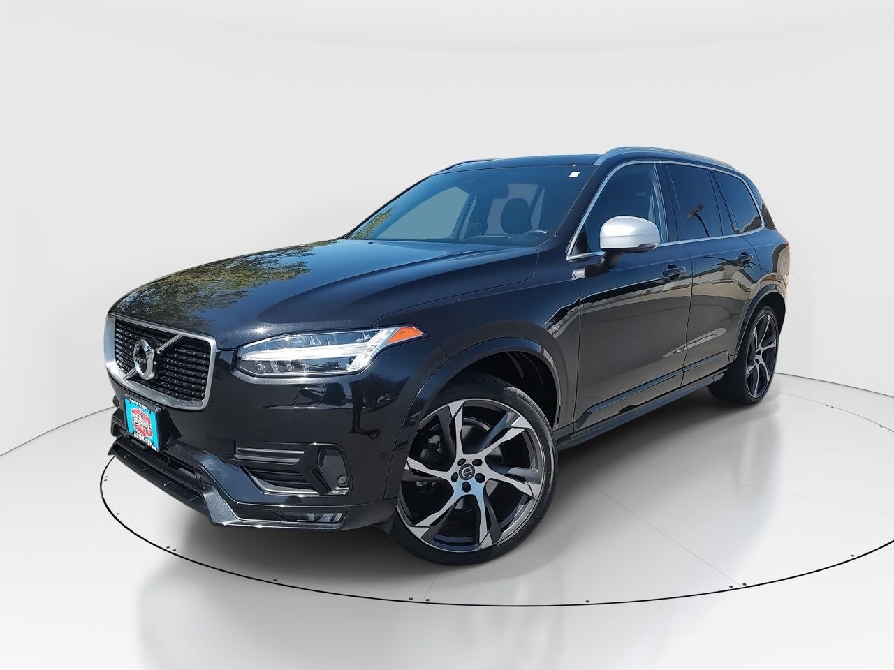 2019 Volvo XC90 T6 R-Design