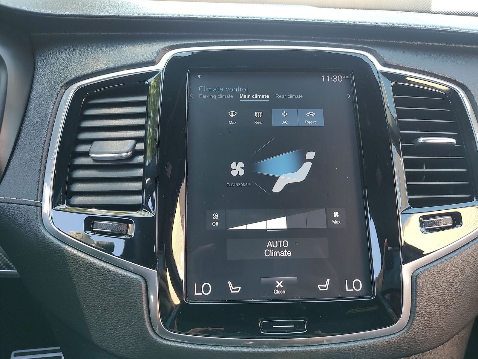 2019 Volvo XC90 T6 R-Design